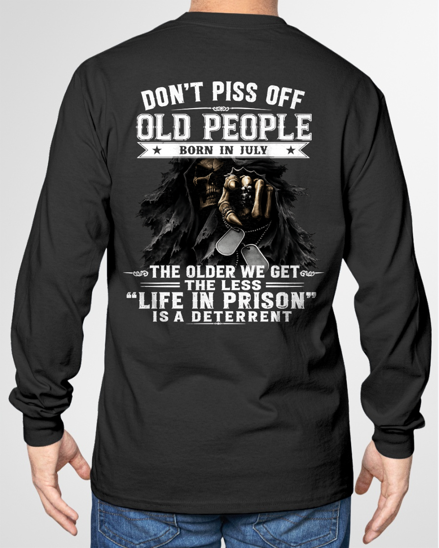 JULY – DON'T PISS OFF OLD PEOPLE – FUNNY BIRTHDAY GIFT T-SHIRT FOR MEN - MTNN07 (SKU2606-210-07)