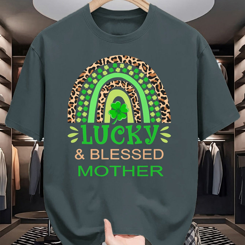 Gift for Mom Shirt, Funny Mom Unisex T-Shirt/Hoodie/Sweatshirt HLT00 - One Lucky Mom St. Patricks Day Blessed Mother Mama T-Shirt