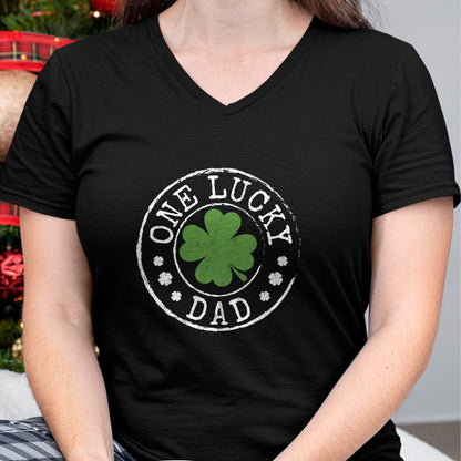 Gift for Dad Shirt, Funny Dad Unisex T-Shirt/Hoodie/Sweatshirt HLT00 – One Lucky Dad Father Funny Irish Shamrocks St Patrick_s Day T-Shirt