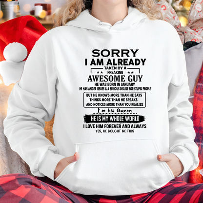 JANUARY - I'M HIS QUEEN, HE'S MY WHOLE WORLD – T-SHIRT FROM HUSBAND – MTNN01 (SKUT08-11-01)