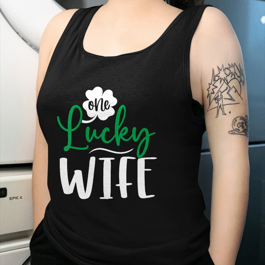 Best Wife Shirt, Wife and Husband Unisex T-Shirt/Hoodie/Sweatshirt HLT00 - Gift for wife T shirt, lucky wife   Womens Happy Saint Patricks Day Irish Shamrock One Lucky Wife V-