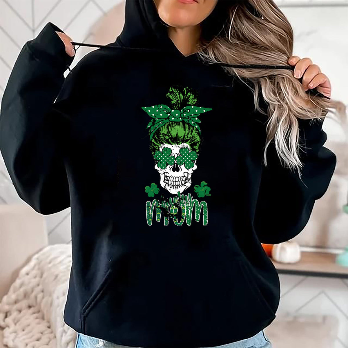 Gift for Mom Shirt, Funny Mom Unisex T-Shirt/Hoodie/Sweatshirt HLT00 - Lucky Mom St Patricks Day Irish Sugar Skull Head Gift Womens T-Shirt