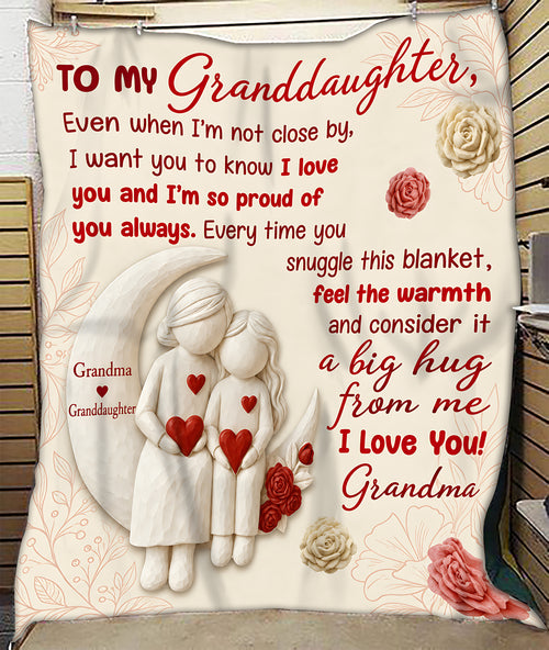 BLANKET FOR GRANDDAUGHTER – A BIG HUG FROM GRANDMA – HEARTWARMING CHRISTMAS GIFT - MTNN00 (SKU2610-215)
