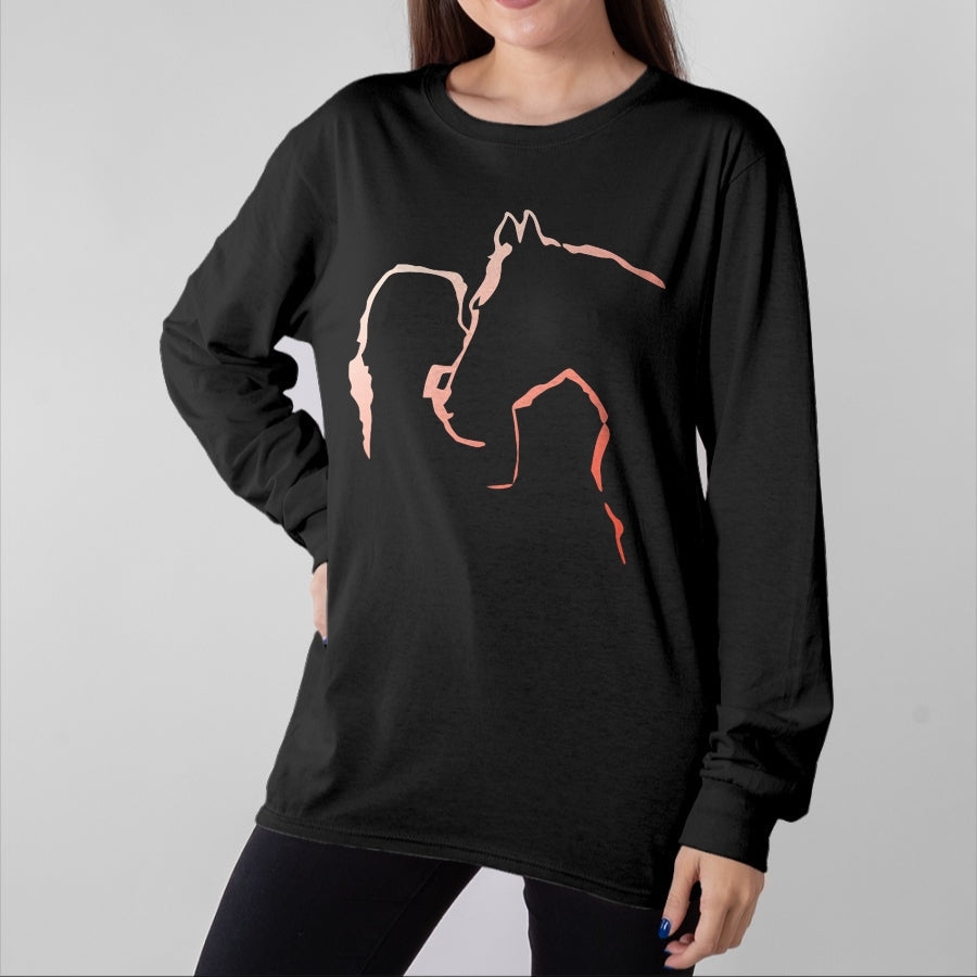 Best Horse Lover Shirt , Funny Horse UnisexT-Shirt/Hoodie/Sweatshirt HLT00 - Horse Kiss Horse Motif Girl Kisses Horse Silhouette Horse T-Shirt