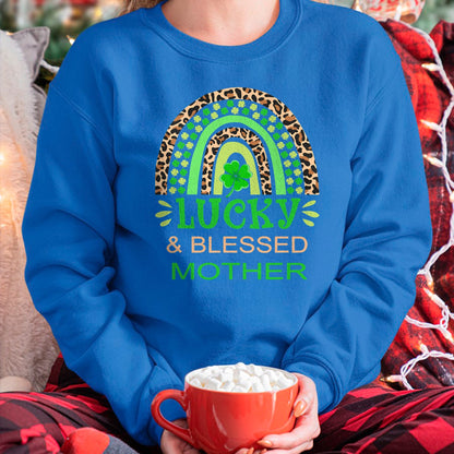Gift for Mom Shirt, Funny Mom Unisex T-Shirt/Hoodie/Sweatshirt HLT00 - One Lucky Mom St. Patricks Day Blessed Mother Mama T-Shirt