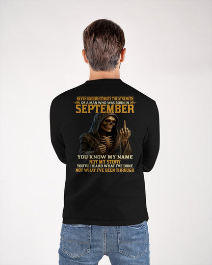 SEPTEMBER - NEVER UNDERESTIMATE - BIRTHDAY T-SHIRT FOR MEN - MTNN09 (SKU26T-01-06-09)