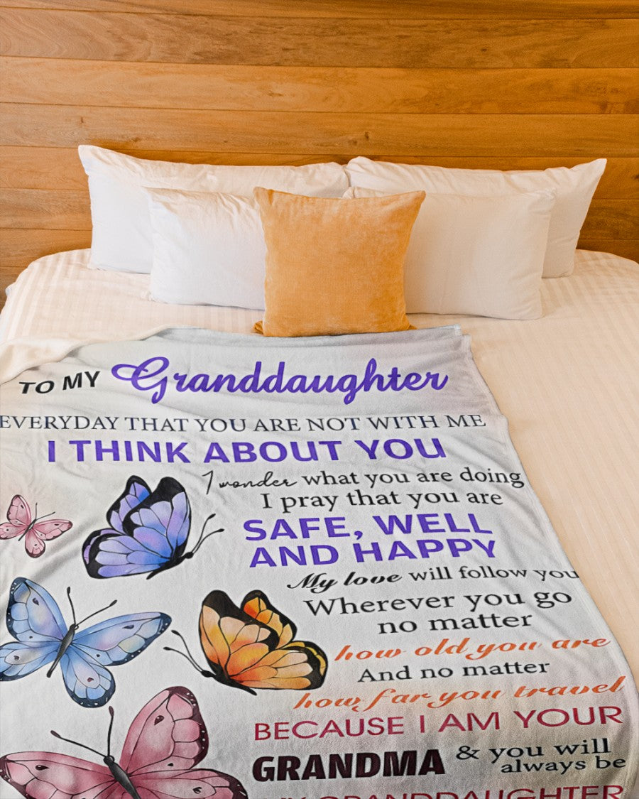 BLANKET FOR GRANDDAUGHTER – COMFORT & WARMTH GIFT FROM GRANDMA  Sherpa Fleece Quilt Blanket MTNN00 (SKUB-BLK-GMD1)