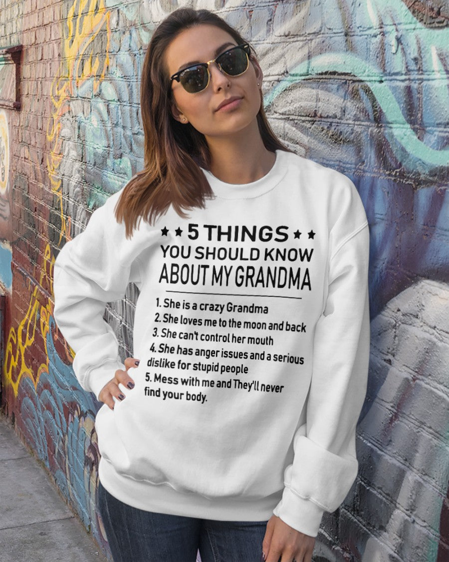 5 THINGS  YOU SHOULD KNOW ABOUT MY GRANDMA - Gift for granddaughter HNDS00 (SKU10-18)