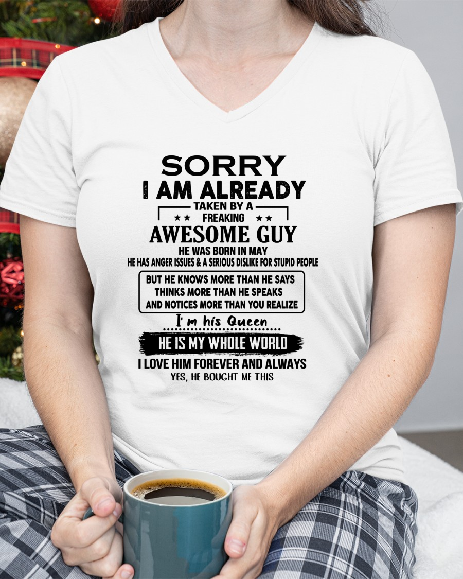 MAY - I'M HIS QUEEN, HE'S MY WHOLE WORLD – T-SHIRT FROM HUSBAND – MTNN05 (SKUT08-11-05)