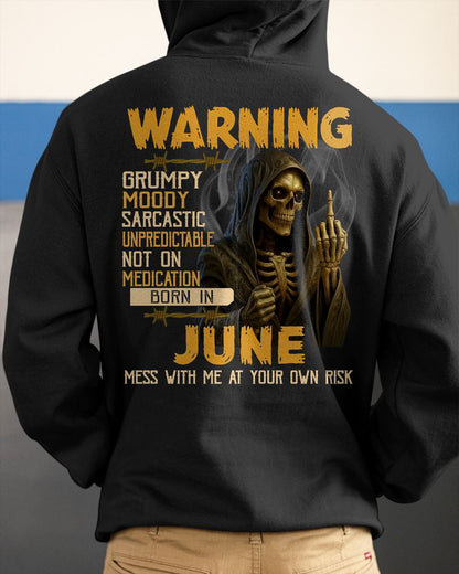 JUNE - WARNING GRUMPY MOODY - BIRTHDAY T-SHIRT FOR MEN - MTNN06 (SKU26T-01-07-06)